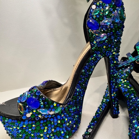 Stunning Blue Satin Competition Sandals – 7.5” High with 2” Platform - Picture 6 of 11